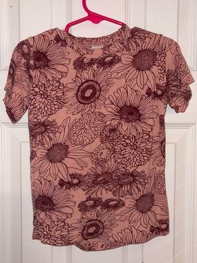 Floral Crewneck Tee in Dusty Rose and Dark Brown